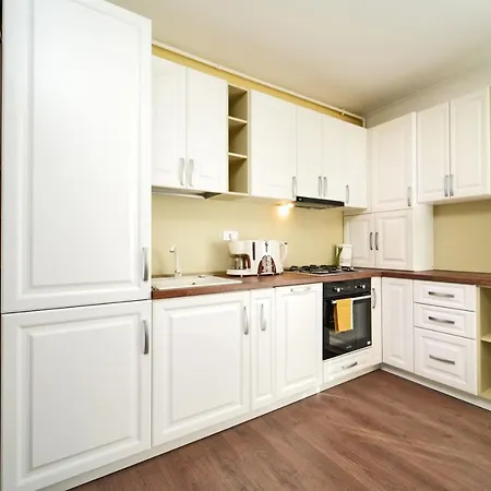 Artemis - A Stunning Sunset View Apartment